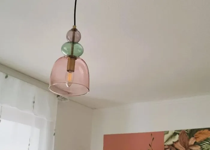 Schoener Wohlfuehlen In 2 Zentral Bis Zu 4 Personen *